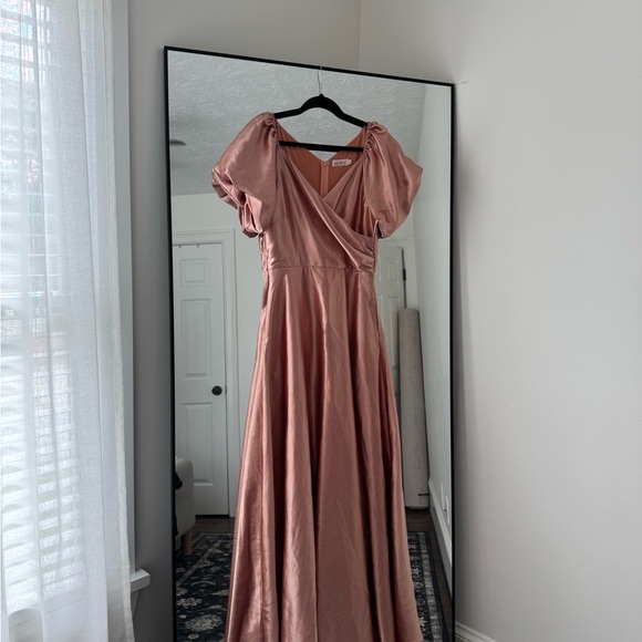 Ivy City Co Dresses & Skirts - Tessie Dress in Apricot Crush